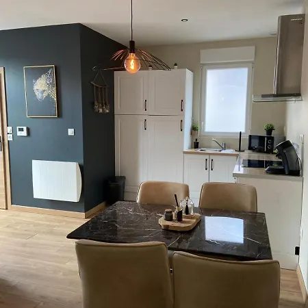Golden Apartment